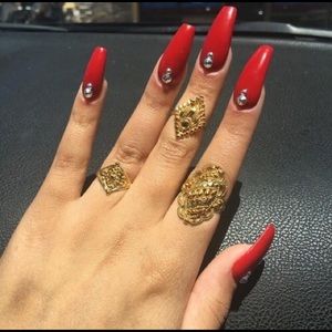 Meet your Posher, Lilian